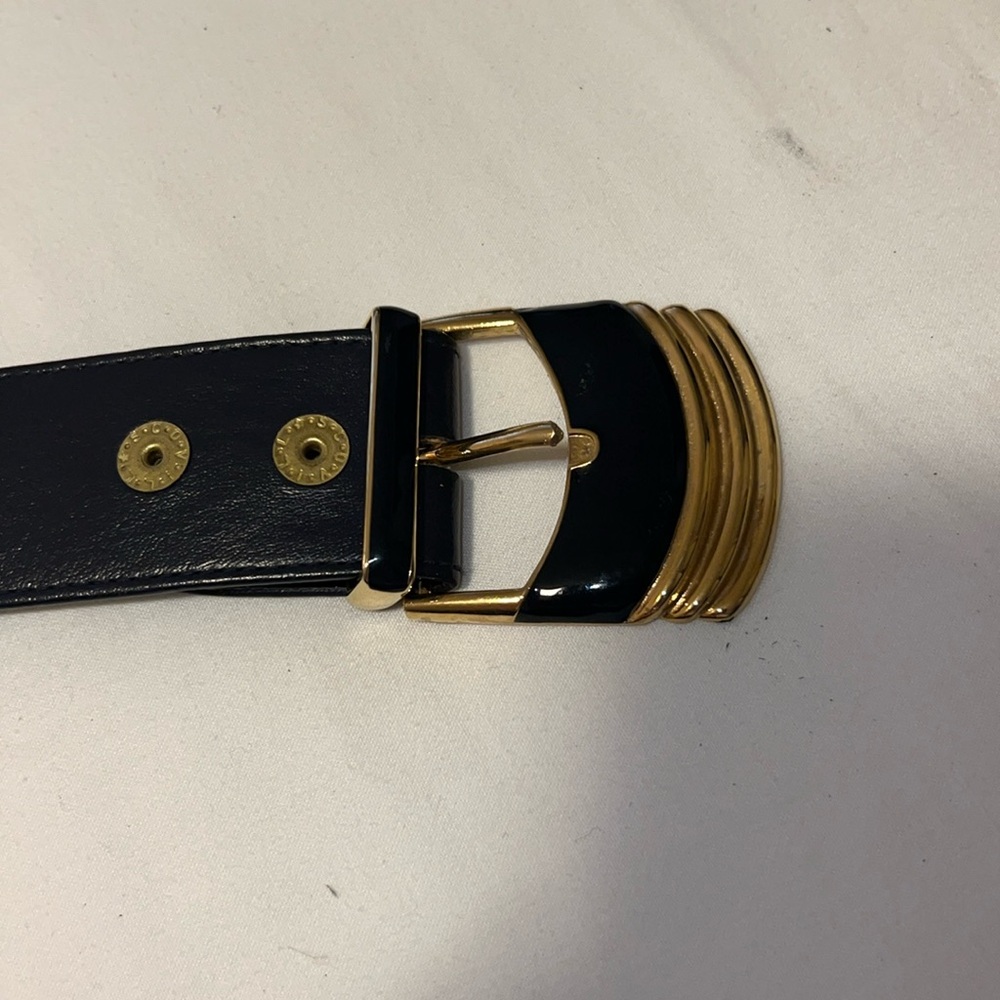 St John vintage belt